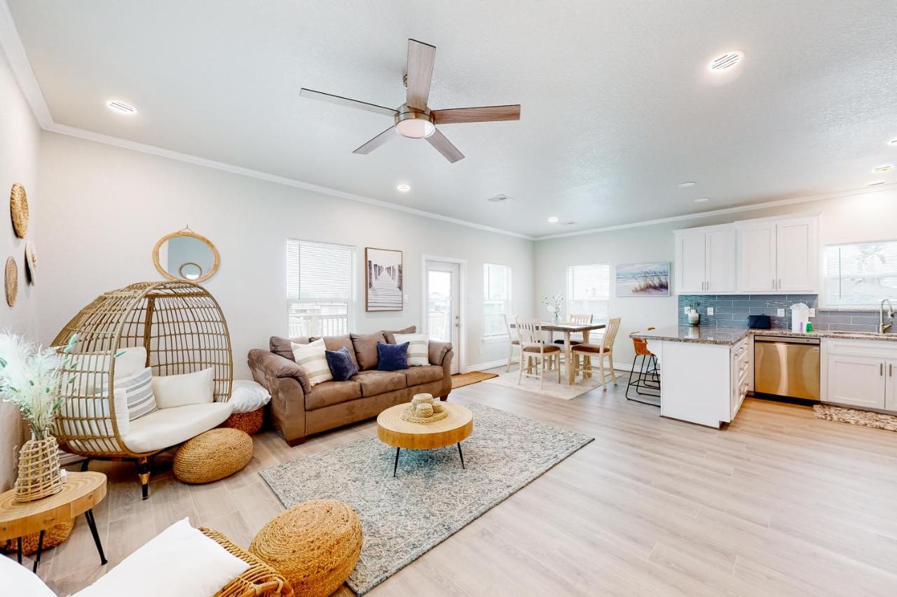 Caisson Modern Beach Cottage Сърфсайд Бийч Екстериор снимка
